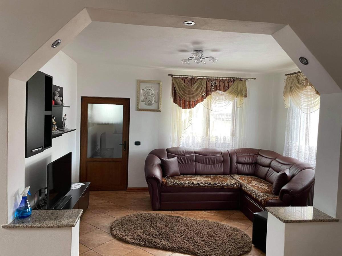 Villa Casa Paty Mînăstirea Humorului Esterno foto